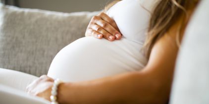 grossesse-pourquoi-il-faut-aider-les-femmes-enceintes-a-se-sentir-mieux-dans-leur-corps.jpeg