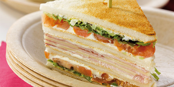 club-sandwich-au-fromage-blanc-isigny-sainte-mere-et-moutarde-savora.jpg